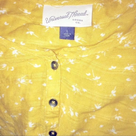 Universal Thread large mustard floral boho blouse - Picture 3 of 4
